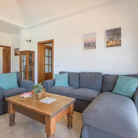 Vista De La Montana Holiday home